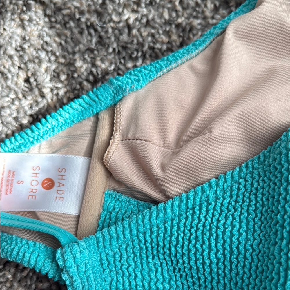Turquoise Halter Bikini Top - Picture 3 of 6